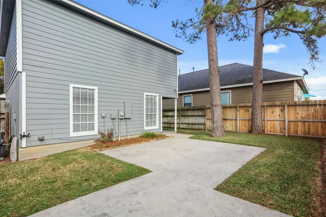 $1,850 | 14861 Altair Court, Willis, TX 77318