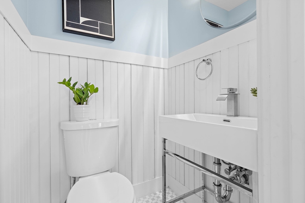 15 Spring Hill Terrace Somerville, MA 02143 - Photo 18 of 42