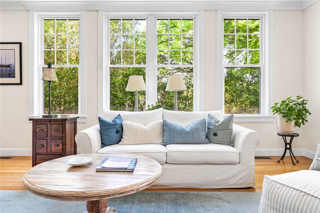 52 Fenway Road Westerly, RI 02891 - Photo 15 of 42