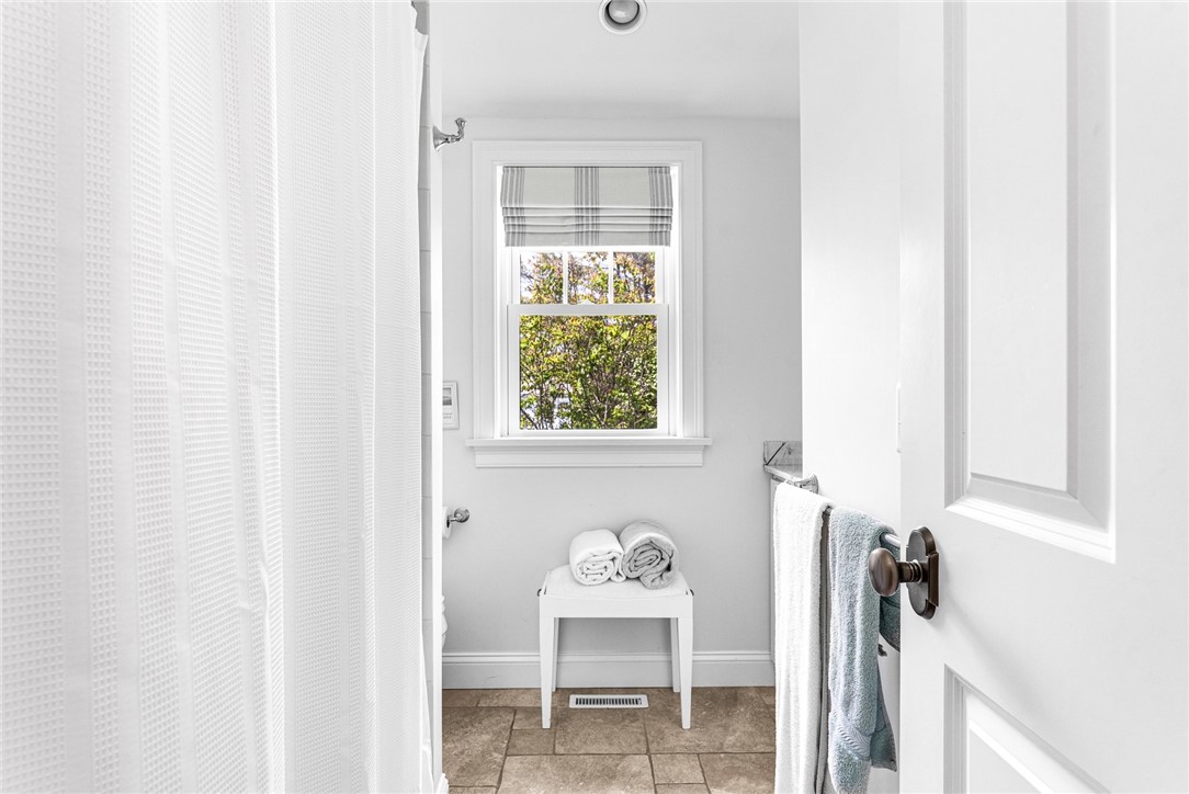 52 Fenway Road Westerly, RI 02891 - Photo 25 of 42