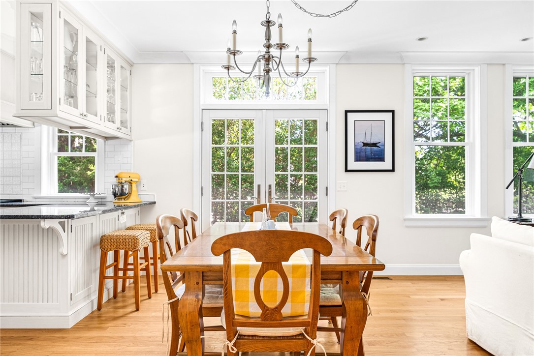 52 Fenway Road Westerly, RI 02891 - Photo 10 of 42