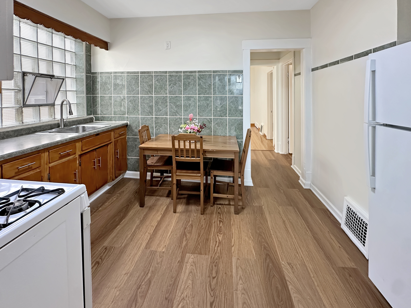 5244 West Altgeld Street, Unit 2 Chicago, IL 60639 - Photo 9 of 17