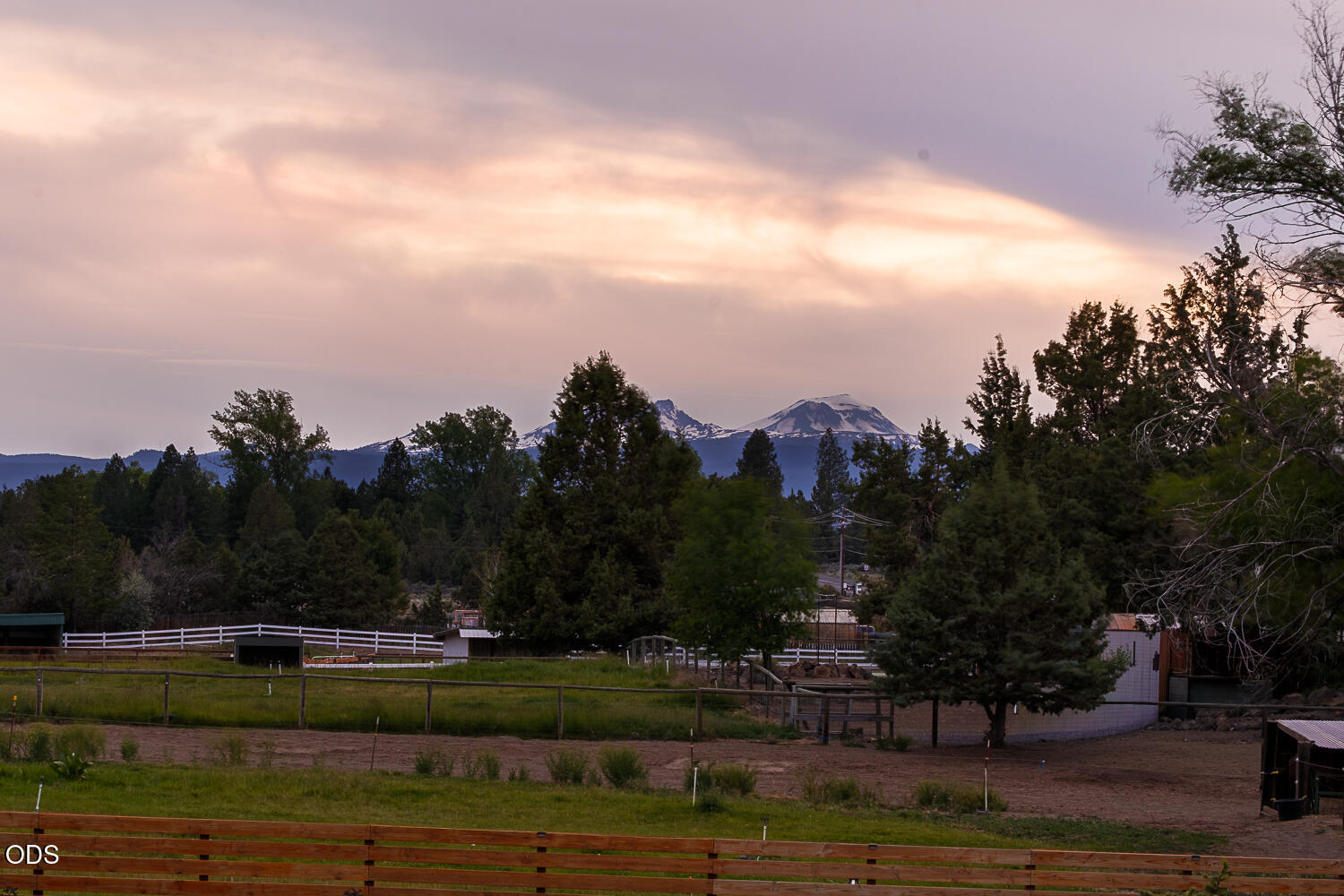 21589 Bear Creek Road Bend, OR 97701 - Photo 39 of 58