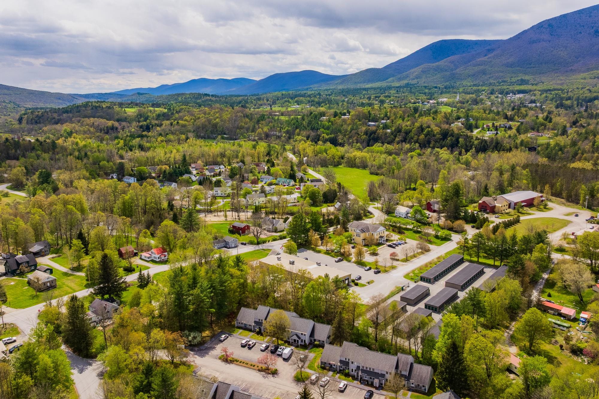 4743 Bourn Brook Road, Unit #43 Manchester Center, VT 05255 - Photo 21 of 26 Gallery Image 21