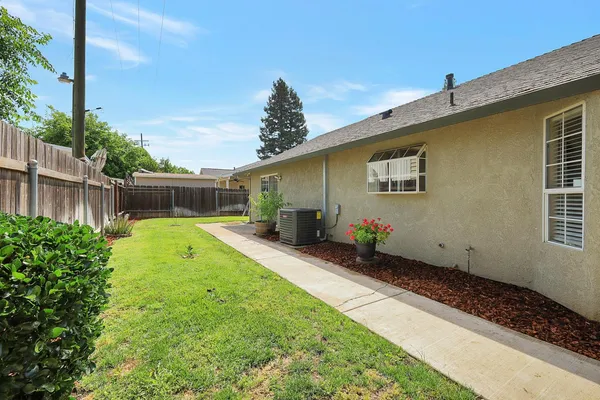 $439,000 | 2455 Kola Court, Live Oak, CA 95953
