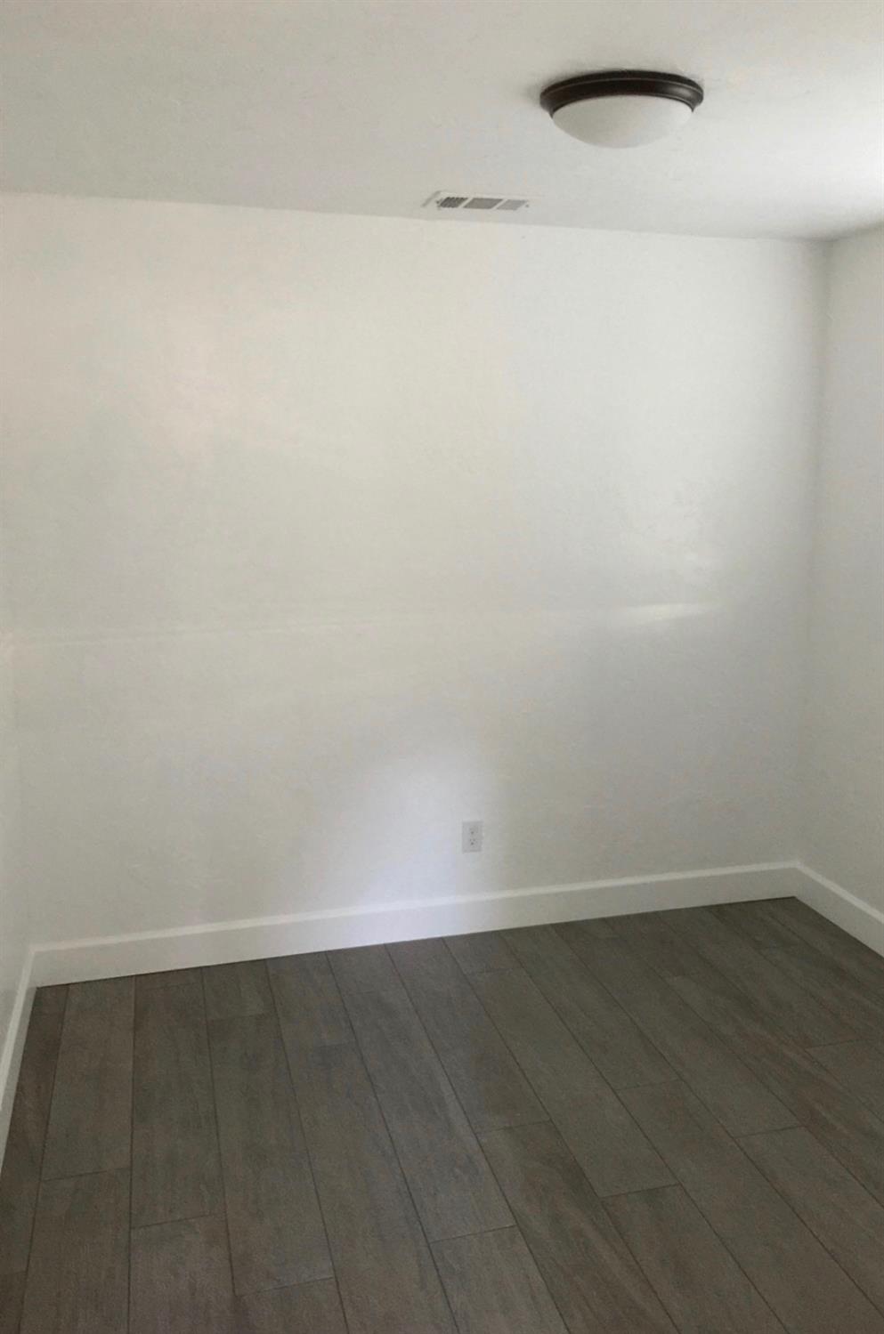 419 13th Street Modesto, CA 95354 - Photo 8 of 10