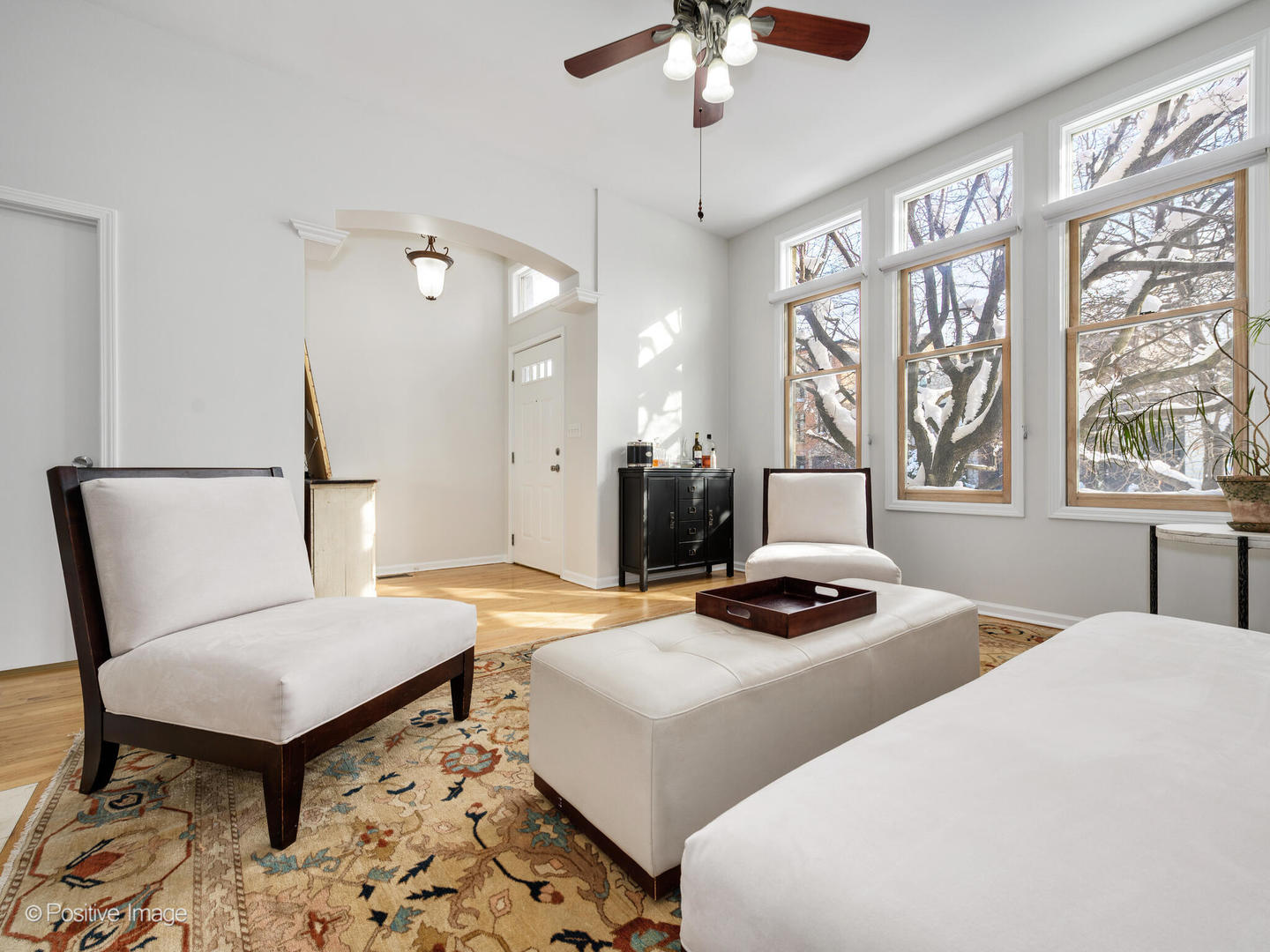 2132 West Huron Street Chicago, IL 60612 - Photo 4 of 30