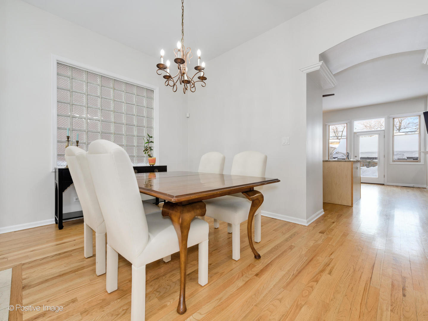 2132 West Huron Street Chicago, IL 60612 - Photo 8 of 30