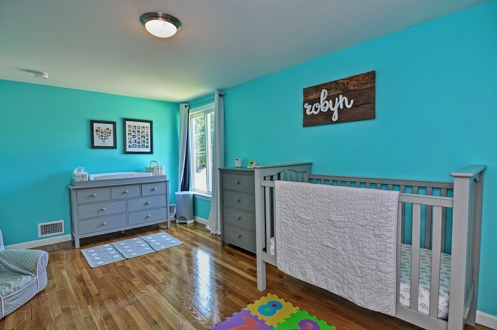 23 Glendale Road, Unit 23 Sharon, MA 02067 - Photo 9 of 16 Gallery Image 9
