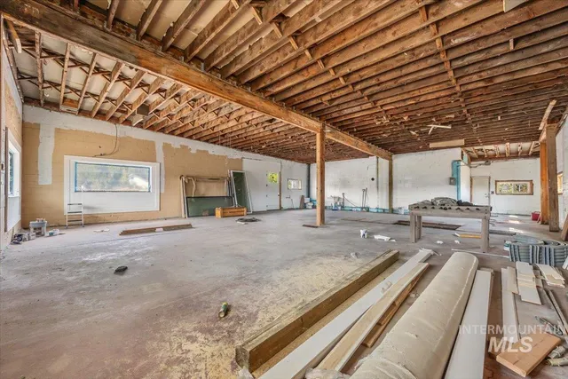 $299,000 | 120 North Main Street, Homedale, ID 83628