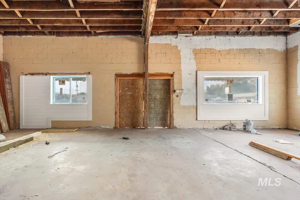 $275,000 | 120 North Main Street, Homedale, ID 83628