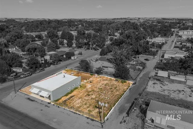 $299,000 | 120 North Main Street, Homedale, ID 83628