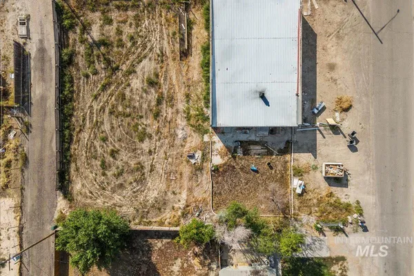 $275,000 | 120 North Main Street, Homedale, ID 83628