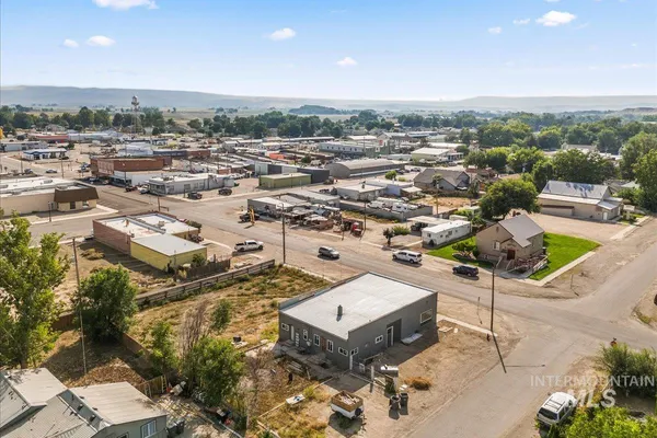 $275,000 | 120 North Main Street, Homedale, ID 83628