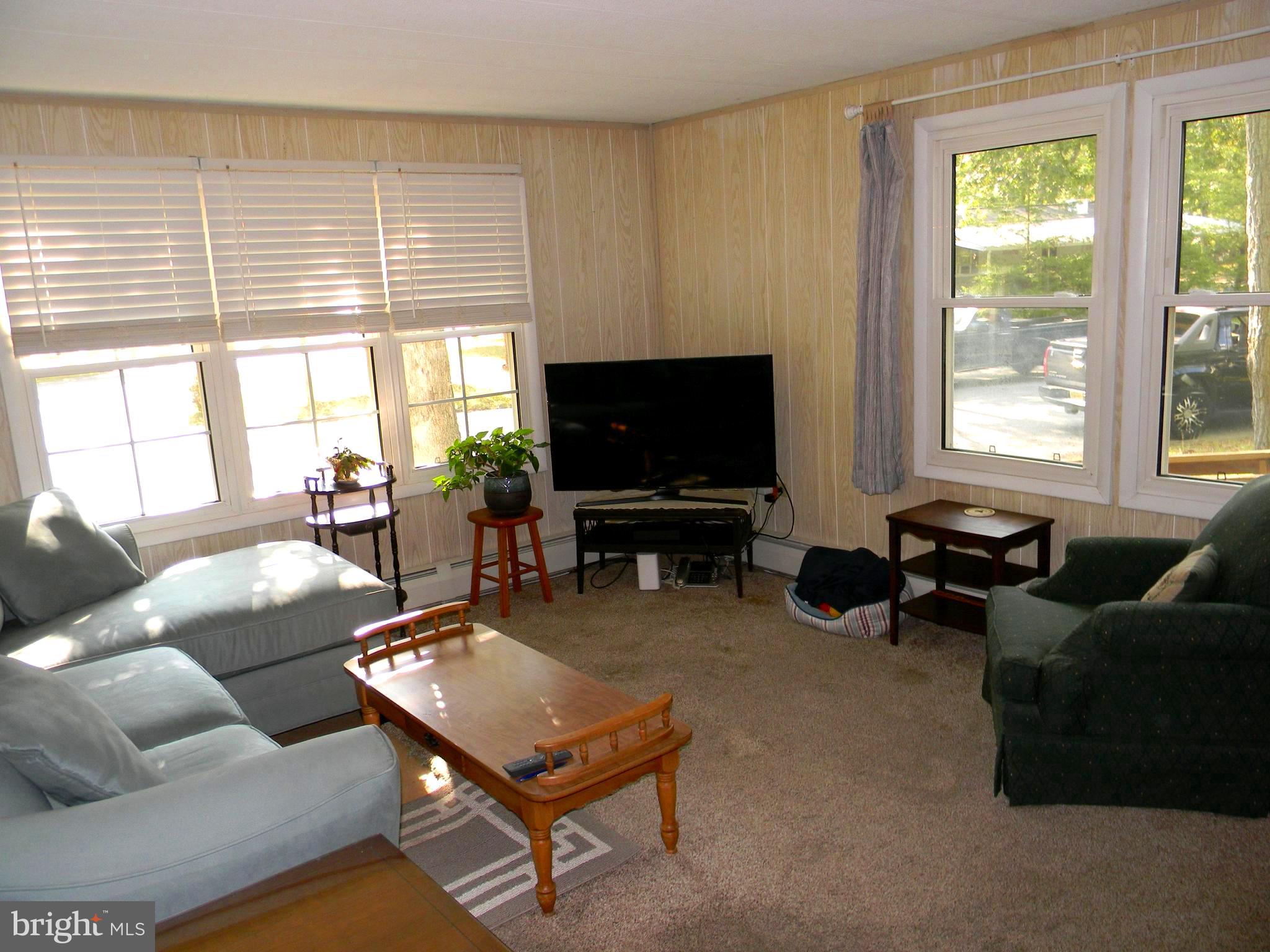 98 Magnolia Lane Tabernacle, NJ 08088 - Photo 8 of 58 Living Room