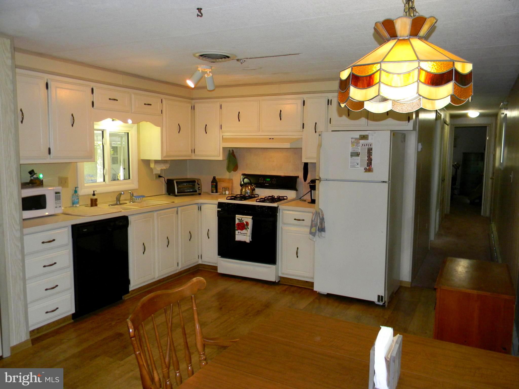 98 Magnolia Lane Tabernacle, NJ 08088 - Photo 10 of 58 Kitchen