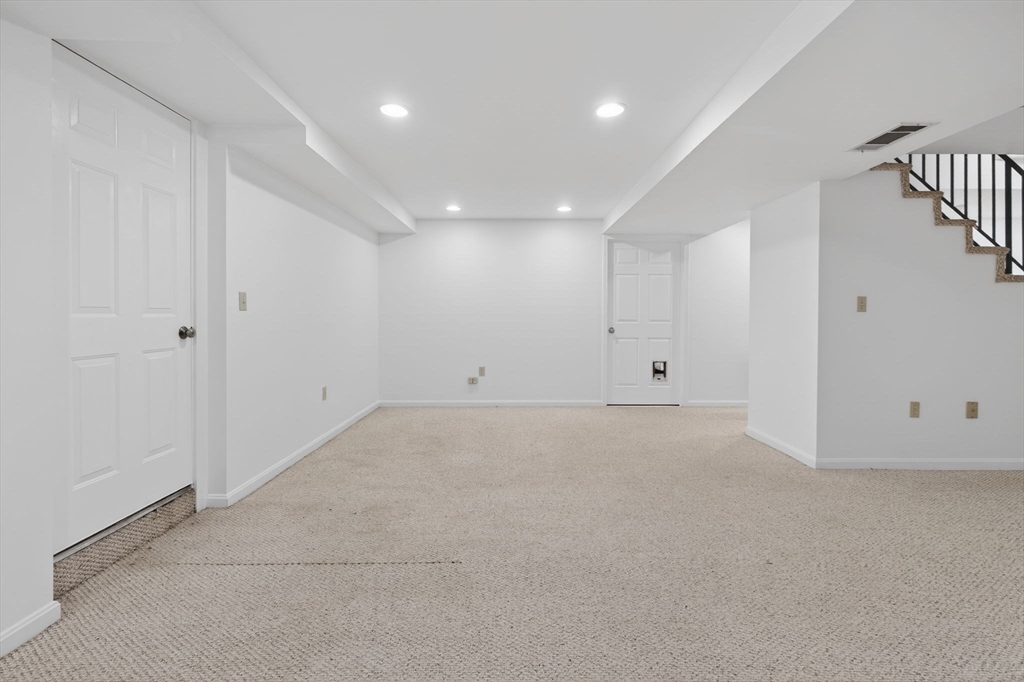 16 Andrews Farm Road Boxford, MA 01921 - Photo 24 of 34 Gallery Image 24