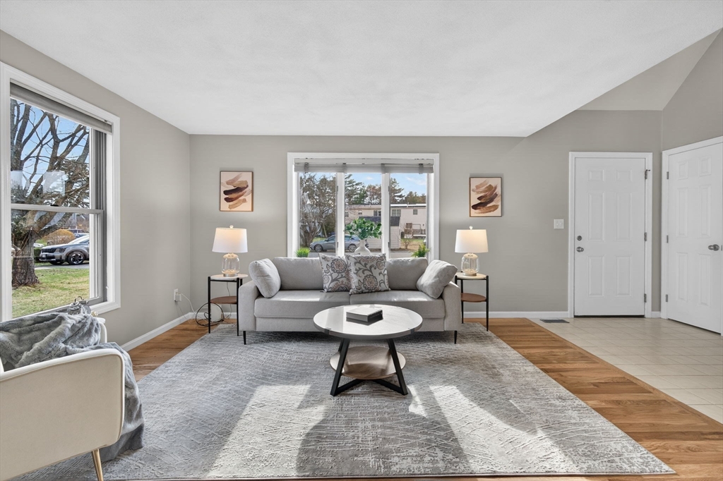 16 Andrews Farm Road Boxford, MA 01921 - Photo 6 of 34 Gallery Image 6