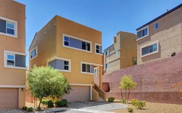 $417,999 | 10533 Visibility Court, Las Vegas, NV 89129