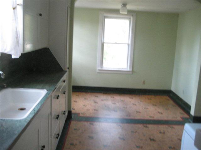 2009 South Rustle Street Spokane, WA 99224 - Photo 5 of 9
