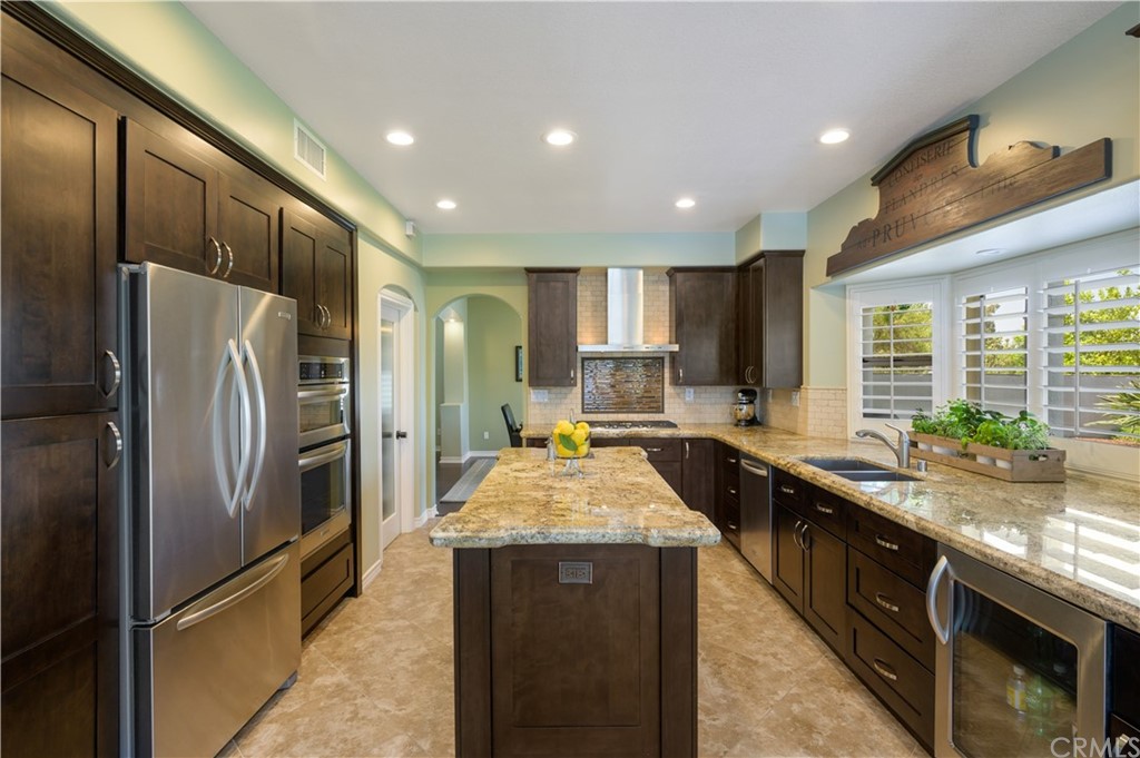 5817 Royale Place Riverside, CA 92506 - Photo 24 of 64