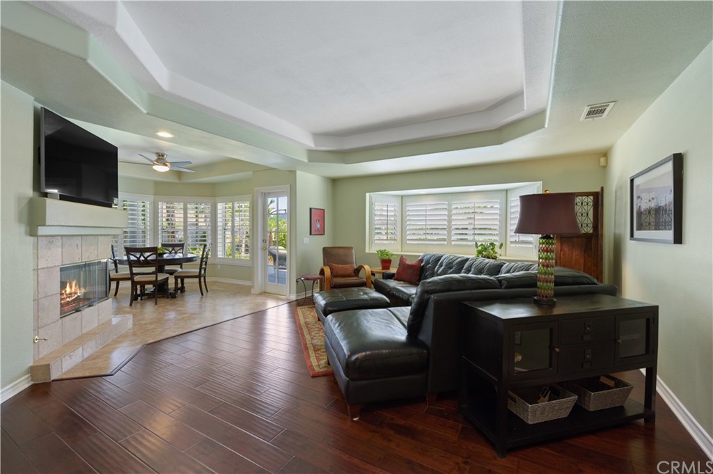 5817 Royale Place Riverside, CA 92506 - Photo 30 of 64