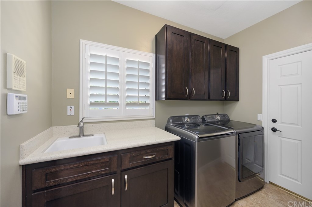 5817 Royale Place Riverside, CA 92506 - Photo 34 of 64