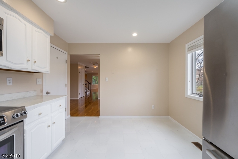 1 Avery Court Madison, NJ 07940 - Photo 18 of 45 a view of an empty room with a window