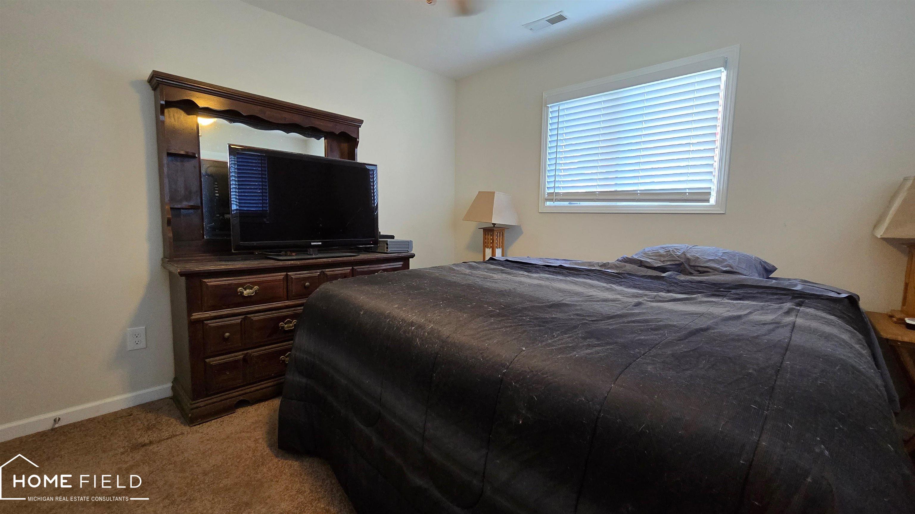 2231 Vandecarr Road Owosso, MI 48867 - Photo 13 of 24 Gallery Image 13