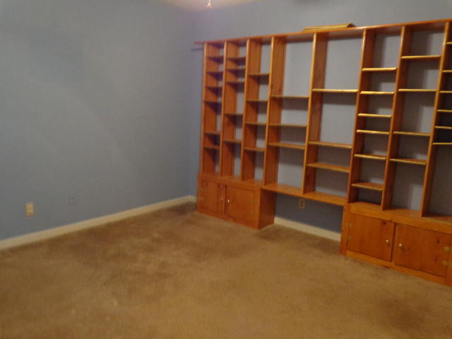5601 Cold Springs Road Hixson, TN 37343 - Photo 38 of 39 5601 basement bedroom or office