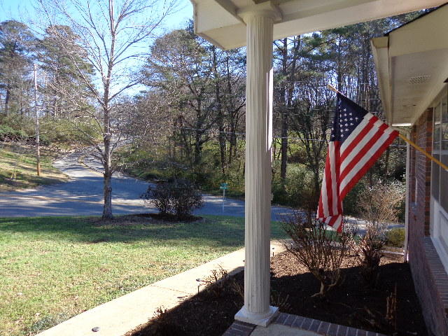 5601 front porch view