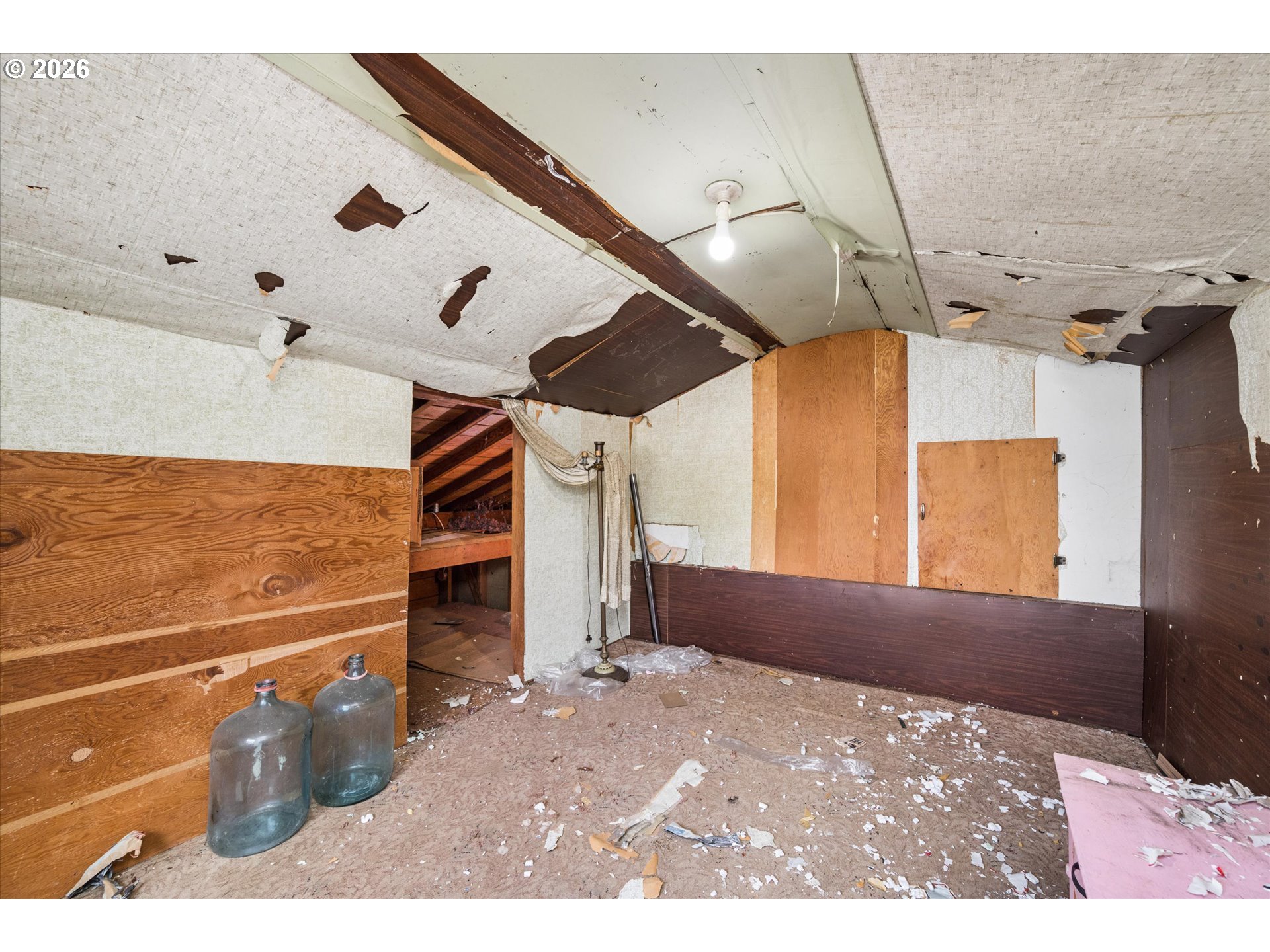 940 West M Street Springfield, OR 97477 - Photo 25 of 32 Bedroom