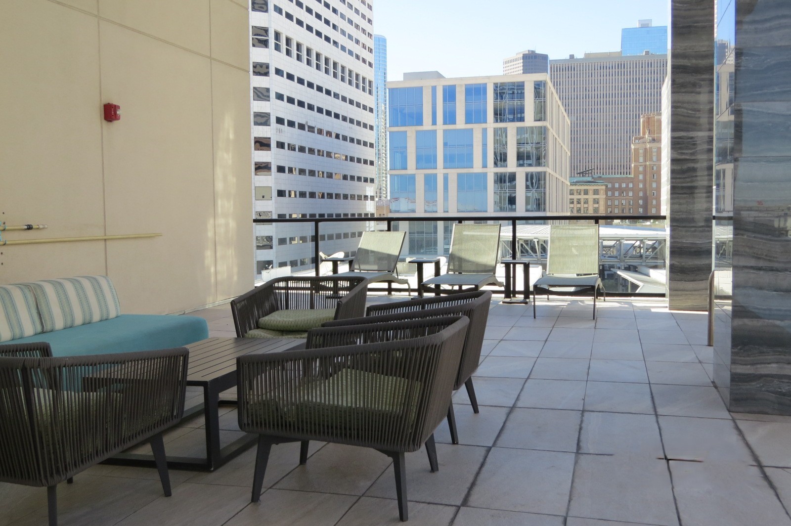1211 Caroline Street, Unit 1005 Houston, TX 77002 - Photo 7 of 21
