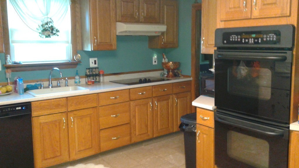 347 Chestnut Street Lynn, MA 01902 - Photo 10 of 13