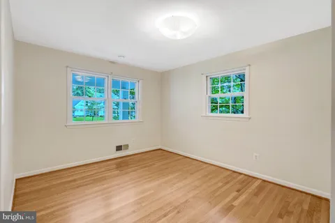 $1,650,000 | 1521 Forest Villa Lane, McLean, VA 22101