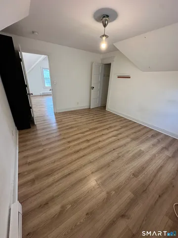 $1,850 | 27 9th Street, Derby, CT 06418