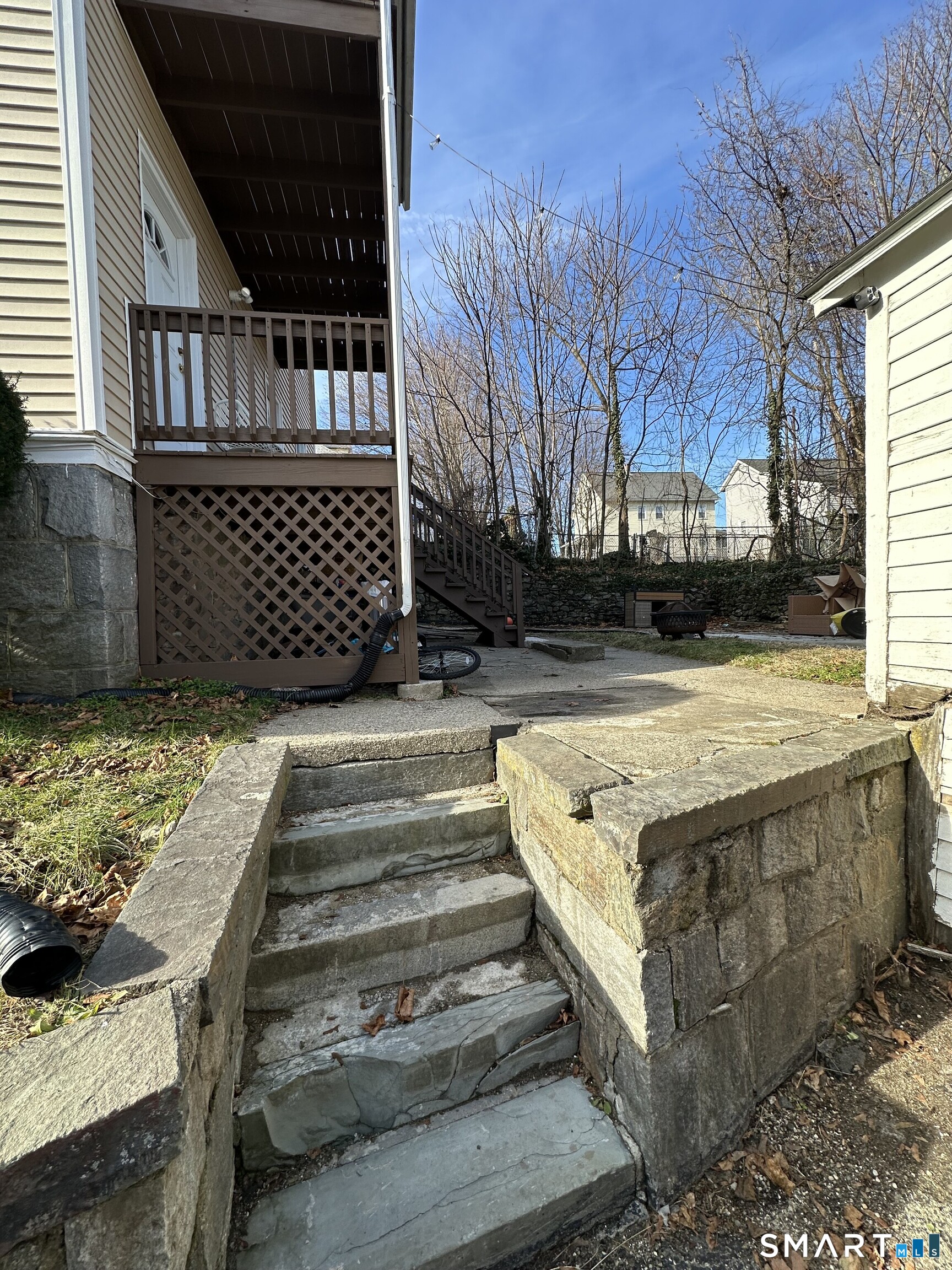 27 East 9th Street Derby, CT 06418 - Photo 2 of 22 a view of a fireplace with sitting area