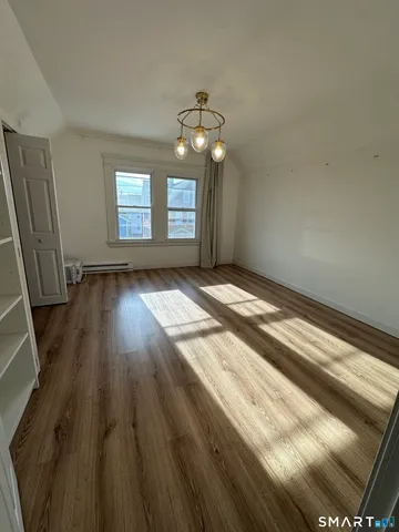 $1,850 | 27 9th Street, Derby, CT 06418