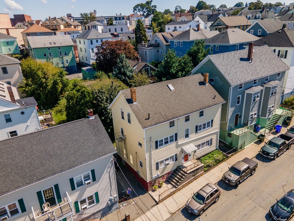 86 Hunter Street Fall River, MA 02721 - Photo 3 of 32