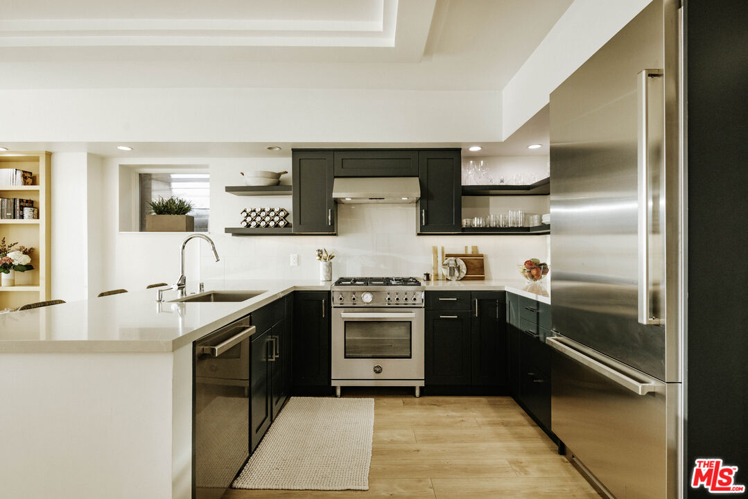 2817 3rd Street, Unit 4 Santa Monica, CA 90405 - Photo 11 of 25