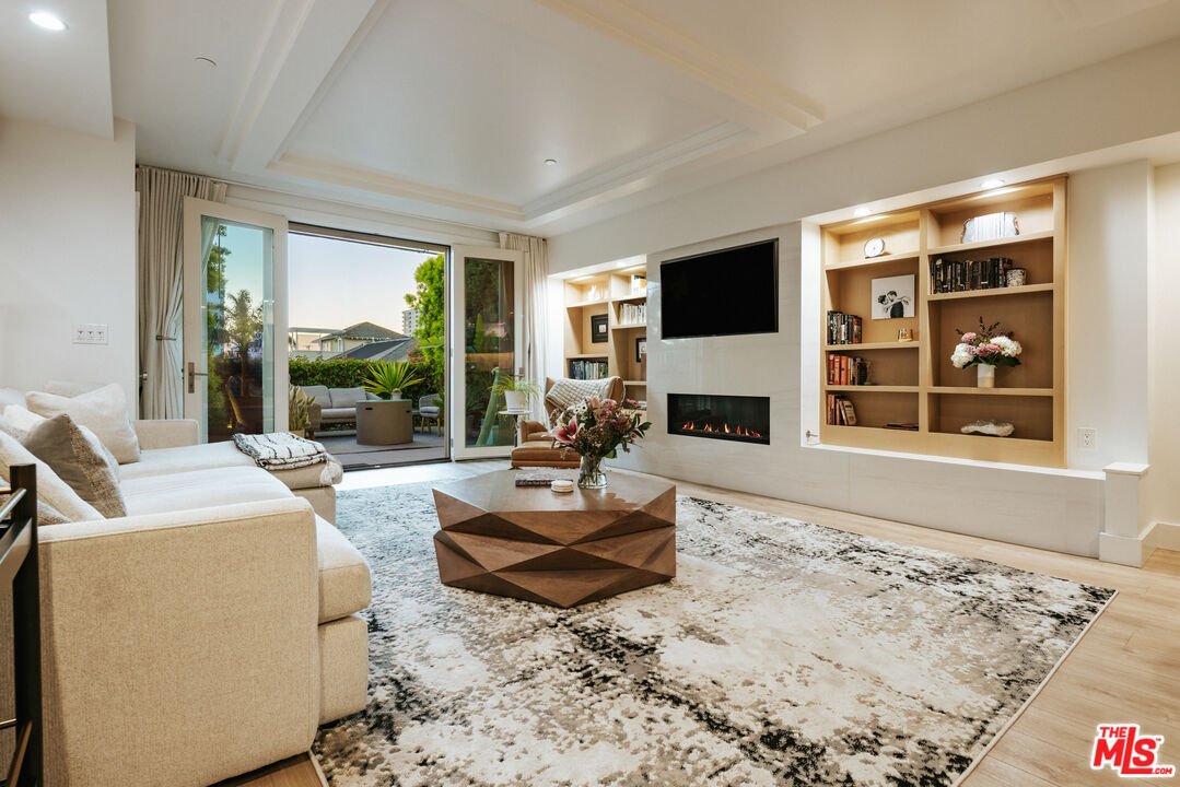 2817 3rd Street, Unit 4 Santa Monica, CA 90405 - Photo 15 of 25