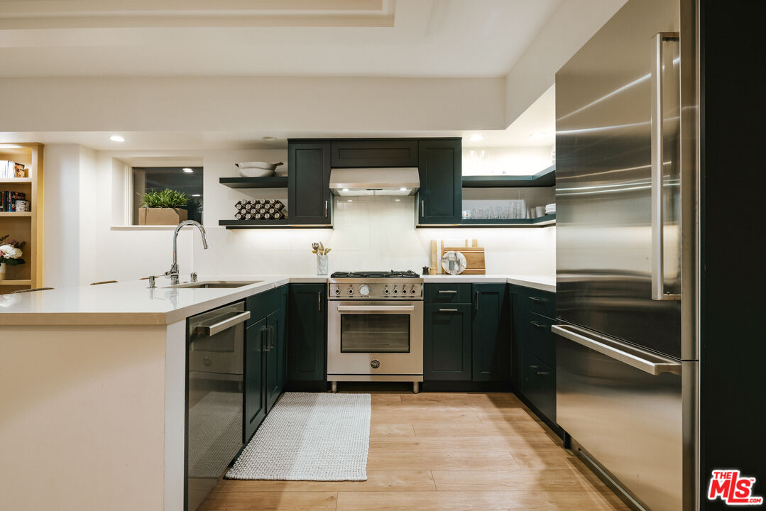 2817 3rd Street, Unit 4 Santa Monica, CA 90405 - Photo 17 of 25