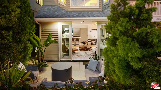 $1,150,000 | 2817 3rd Street, Unit 4, Santa Monica, CA 90405