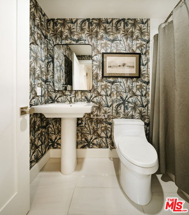 2817 3rd Street, Unit 4 Santa Monica, CA 90405 - Photo 4 of 25