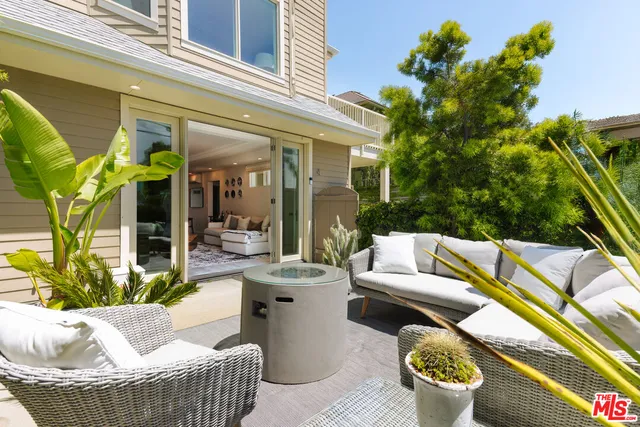 $1,150,000 | 2817 3rd Street, Unit 4, Santa Monica, CA 90405