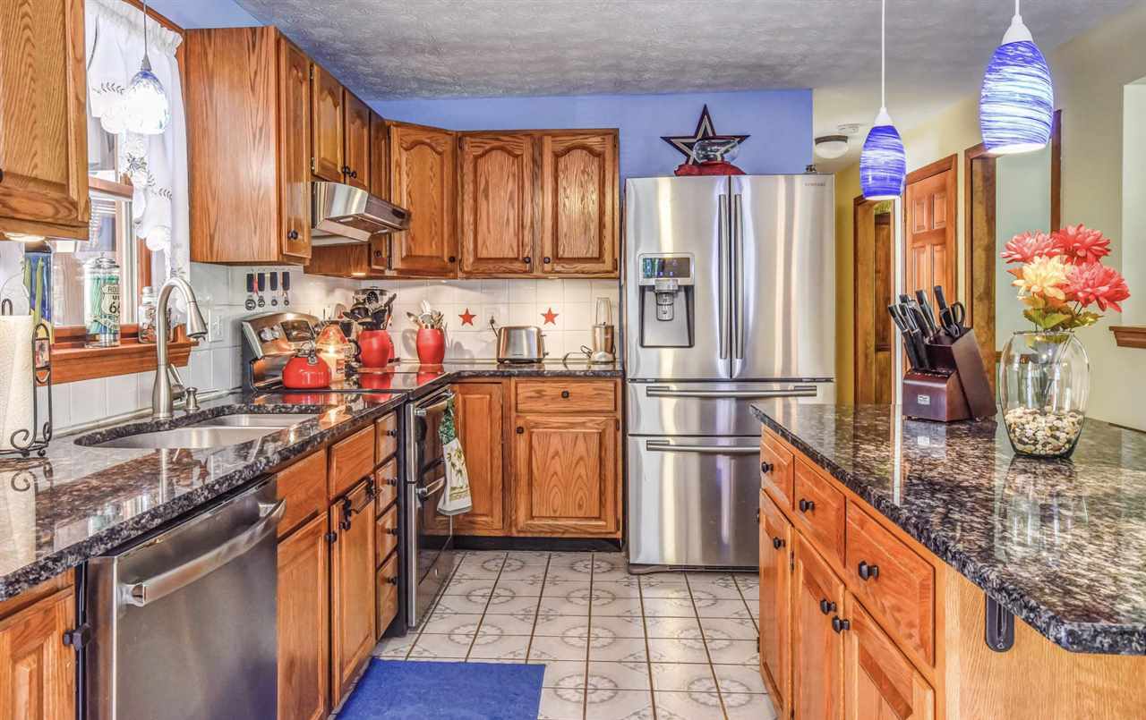 43 Winterhill Road Goffstown, NH 03045 - Photo 7 of 25 Gallery Image 7
