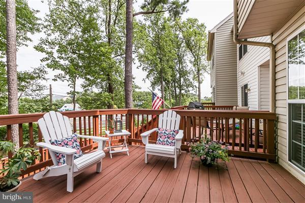 660 Howards Loop Annapolis, MD 21401 - Photo 23 of 25 Exterior (General)