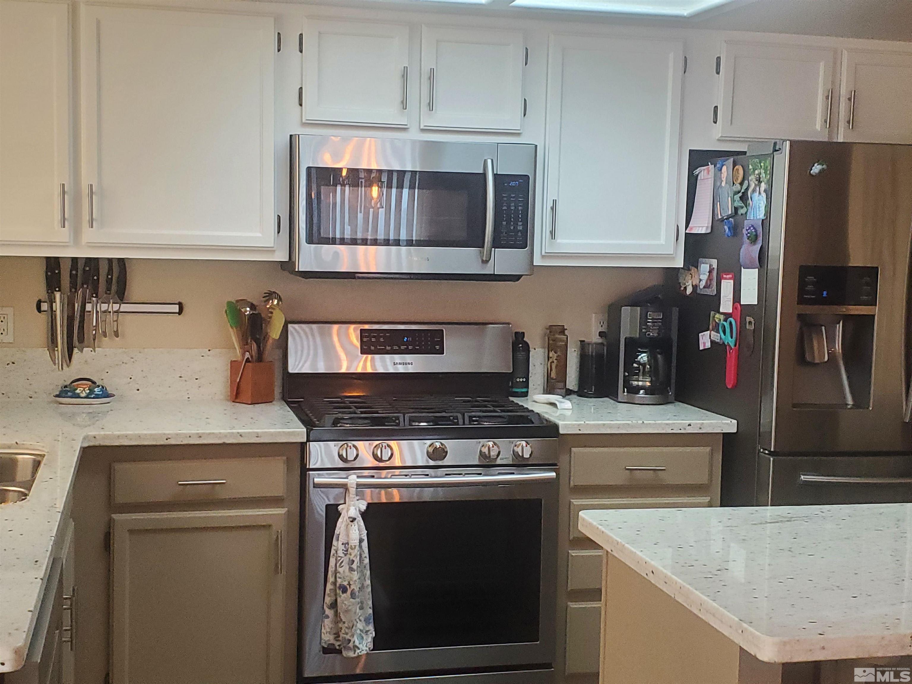 1801 Grand Point Way Reno, NV 89523 - Photo 8 of 31 Photo 8