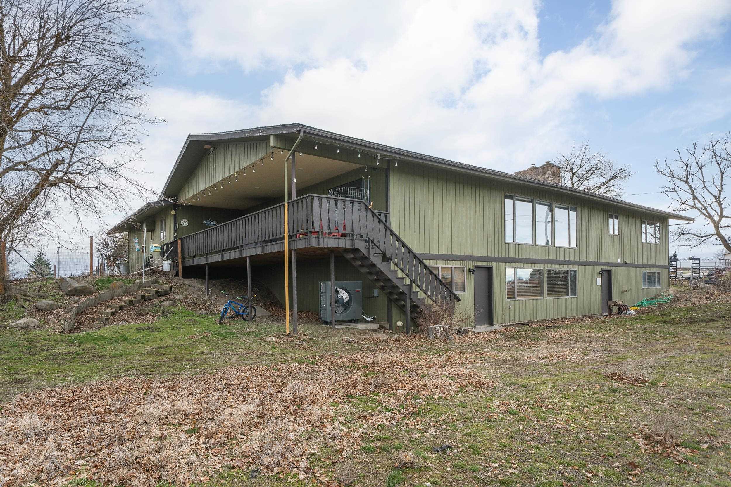 313 Southeast Trinity Avenue Wilbur, WA 99185 - Photo 1 of 48