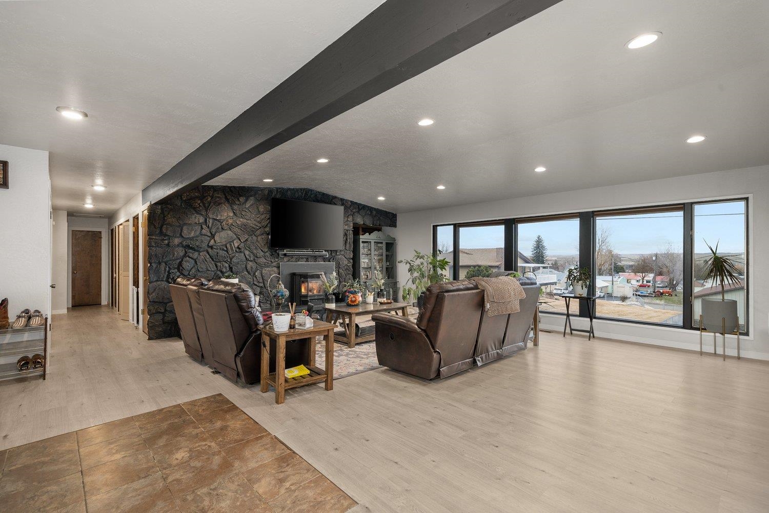 313 Southeast Trinity Avenue Wilbur, WA 99185 - Photo 12 of 48